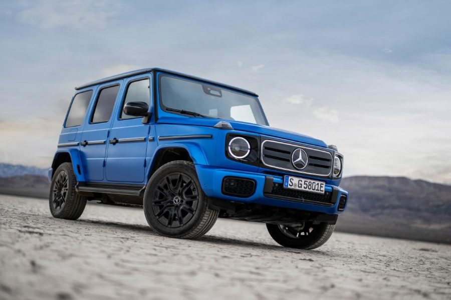 2025 Mercedes-Benz Electric G-Class SUV in Brilliant Blue metallic